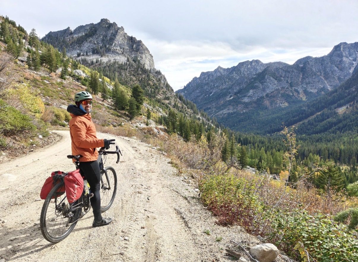 Granite peaks near Lick Creek Summit