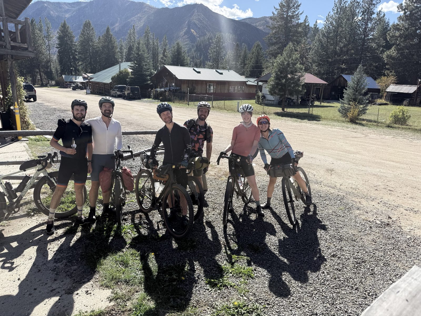 Group photo in Yellow Pine